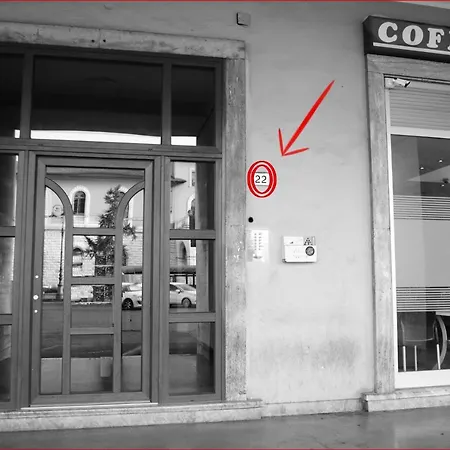 Bed & Breakfast Stazione22 *
